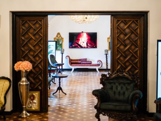 Evenimente corporate moderne organizate impecabil la EkoGroup Vila